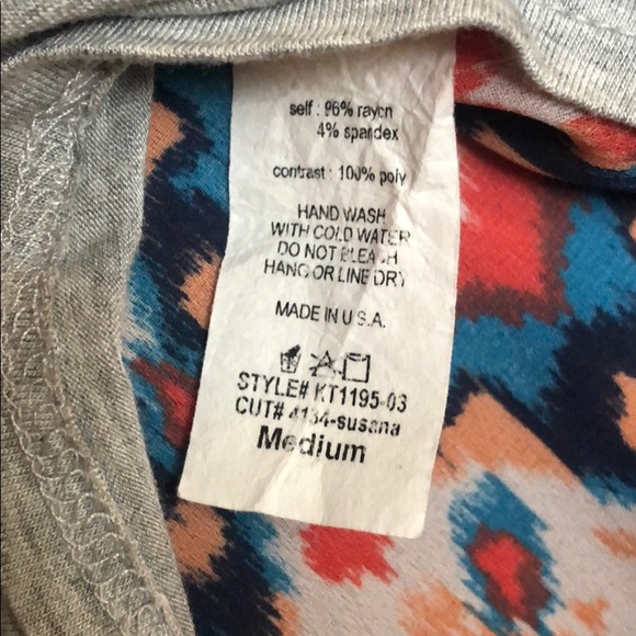 Pixley Gray & Colorful Ikat Top - Med - Picture 4 of 4